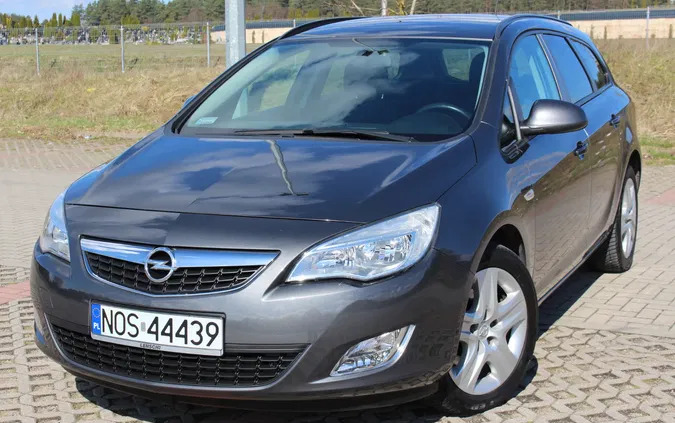 opel Opel Astra cena 19950 przebieg: 232000, rok produkcji 2011 z Olsztyn